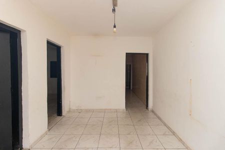 Sala de casa para alugar com 2 quartos, 81m² em Furnas, São Paulo