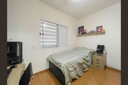 Casa à venda com 240m², 3 quartos e 2 vagasQuarto 3