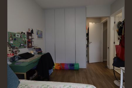 Apartamento à venda com 140m², 3 quartos e 2 vagasSuíte 3