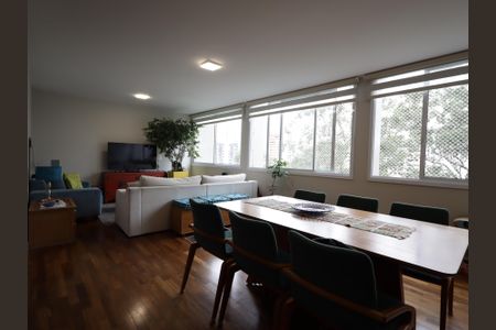 Apartamento à venda com 140m², 3 quartos e 2 vagasSala