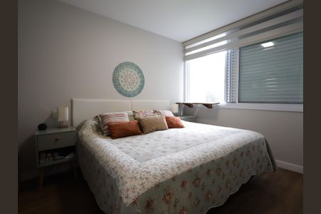 Apartamento à venda com 140m², 3 quartos e 2 vagasSuíte 1