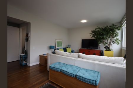 Apartamento à venda com 140m², 3 quartos e 2 vagasSala