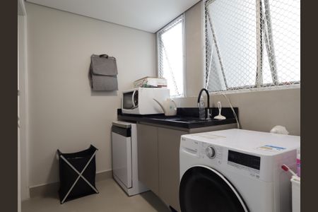Apartamento à venda com 140m², 3 quartos e 2 vagasÁrea de Serviço