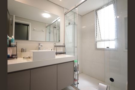 Apartamento à venda com 140m², 3 quartos e 2 vagasBanheiro da Suíte 1