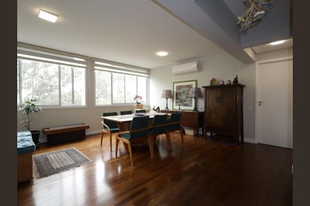 Apartamento à venda com 140m², 3 quartos e 2 vagasSala de Jantar