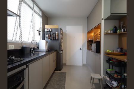 Apartamento à venda com 140m², 3 quartos e 2 vagasCozinha