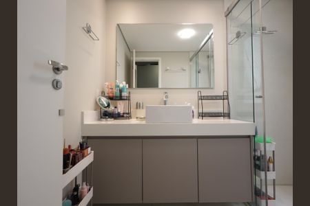 Apartamento à venda com 140m², 3 quartos e 2 vagasBanheiro da Suíte 1