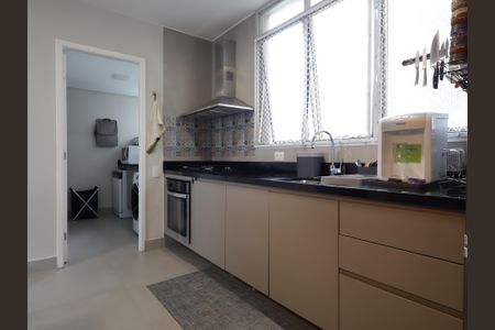 Apartamento à venda com 140m², 3 quartos e 2 vagasCozinha