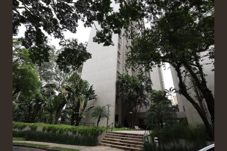 Apartamento à venda com 140m², 3 quartos e 2 vagasFachada