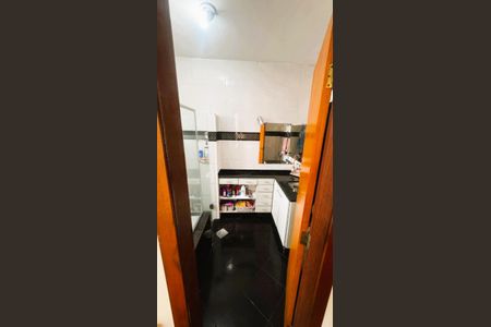 Cozinha de casa à venda com 3 quartos, 206m² em Serrano, Belo Horizonte