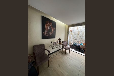 Casa para alugar com 206m², 3 quartos e 3 vagasSala