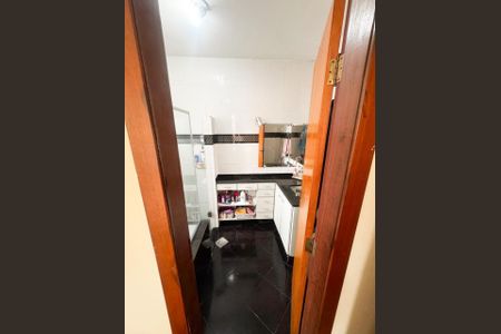 Cozinha de casa à venda com 3 quartos, 206m² em Serrano, Belo Horizonte