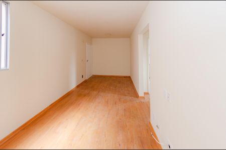 Sala de apartamento para alugar com 3 quartos, 87m² em Buritis, Belo Horizonte