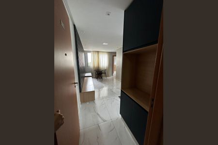 Sala de apartamento para alugar com 2 quartos, 46m² em Setor Faicalville, Goiânia