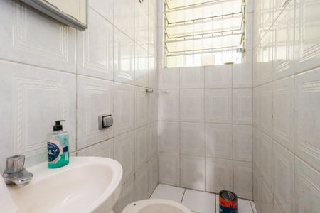 Casa à venda com 450m², 3 quartos e 10 vagasBanheiro da Suíte 1