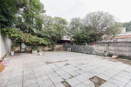 Casa à venda com 450m², 3 quartos e 10 vagasQuintal