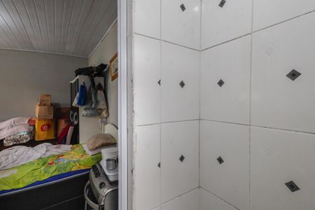 Casa à venda com 450m², 3 quartos e 10 vagasCasa 2 - Banheiro social
