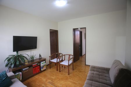Casa à venda com 360m², 4 quartos e 2 vagasSala casa 2