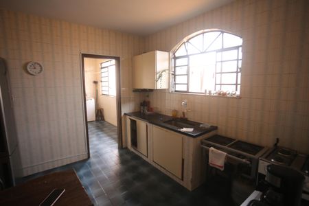 Casa à venda com 360m², 4 quartos e 2 vagasCozinha casa 2