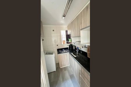 Cozinha de apartamento para alugar com 2 quartos, 44m² em Duque de Caxias, São Leopoldo