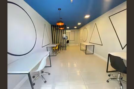 Apartamento à venda com 45m², 2 quartos e sem vagaÁrea externa