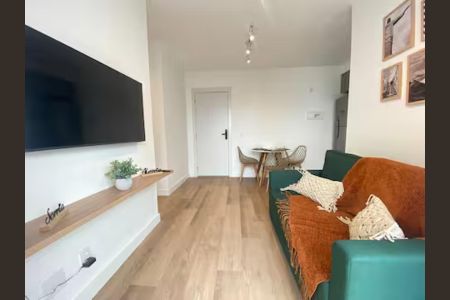 Sala de apartamento à venda com 2 quartos, 45m² em Santo Cristo, Rio de Janeiro