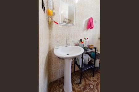 Casa à venda com 360m², 4 quartos e 2 vagas Casa à venda com 360m², 4 quartos e 2 vagasBanheiro