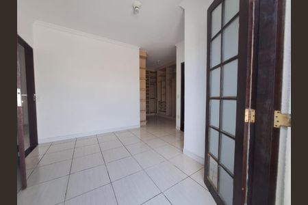 Casa à venda com 2 quartos, 135m² em Jardim das Tulipas, Jundiaí