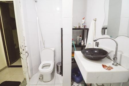 Casa para alugar com 120m², 2 quartos e 1 vagaBanheiro da Suíte 2