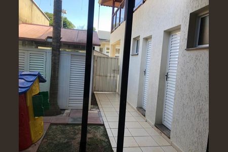 Casa de condomínio à venda com 402m², 4 quartos e 1 vaga