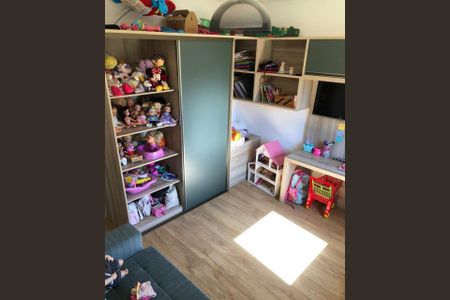 Casa de condomínio à venda com 402m², 4 quartos e 1 vaga