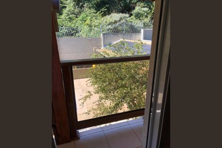 Casa de condomínio à venda com 402m², 4 quartos e 1 vaga