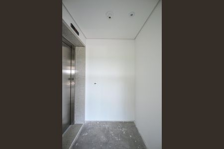 Apartamento à venda com 265m², 4 quartos e 4 vagasHall Privativo