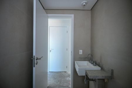 Apartamento à venda com 265m², 4 quartos e 4 vagasBanheiro Suíte 1