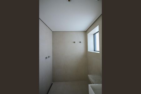 Apartamento à venda com 265m², 4 quartos e 4 vagasBanheiro da Suíte  3