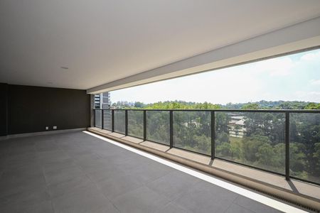 Apartamento à venda com 265m², 4 quartos e 4 vagasVaranda 1
