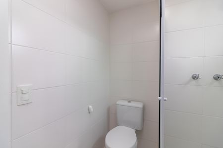 Apartamento para alugar com 57m², 2 quartos e 1 vaga Apartamento para alugar com 57m², 2 quartos e 1 vagaBanheiro