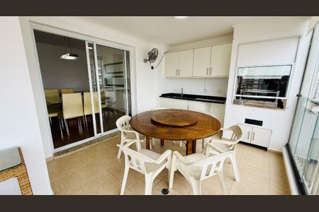 Apartamento para alugar com 184m², 3 quartos e 5 vagas