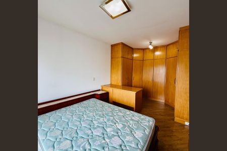 Apartamento para alugar com 184m², 3 quartos e 5 vagas