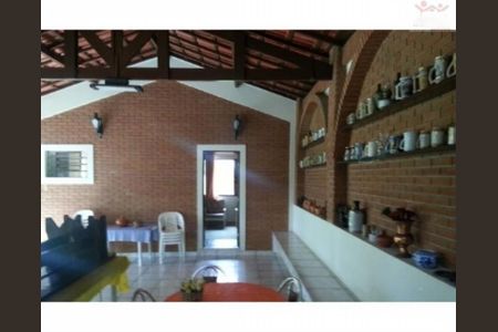 Casa à venda com 3 quartos, 480m² em CECAP, Jundiaí