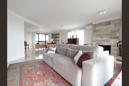 Apartamento para alugar com 220m², 3 quartos e 4 vagasSala