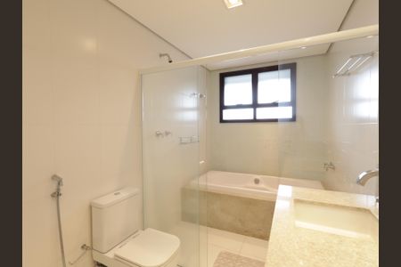 Apartamento para alugar com 220m², 3 quartos e 4 vagasBanheiro da Suíte 3