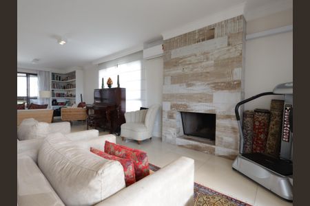 Apartamento para alugar com 220m², 3 quartos e 4 vagasSala