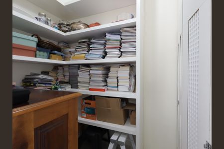 Apartamento para alugar com 220m², 3 quartos e 4 vagasQuarto de Serviço