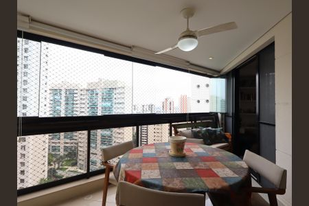 Apartamento para alugar com 220m², 3 quartos e 4 vagasVaranda gourmet