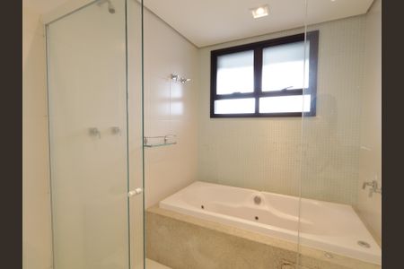 Apartamento para alugar com 220m², 3 quartos e 4 vagasBanheiro da Suíte 3