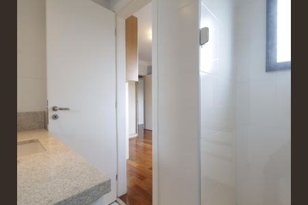 Apartamento para alugar com 220m², 3 quartos e 4 vagasBanheiro da Suíte 2