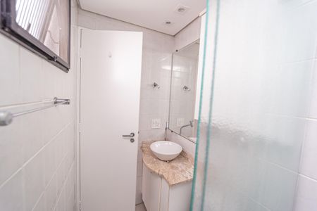 Apartamento à venda com 57m², 2 quartos e 1 vaga Apartamento à venda com 57m², 2 quartos e 1 vagaBanheiro do Quarto 2