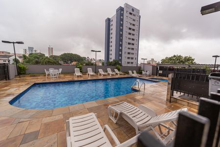 Apartamento à venda com 57m², 2 quartos e 1 vaga Apartamento à venda com 57m², 2 quartos e 1 vagaÁrea comum - Piscina