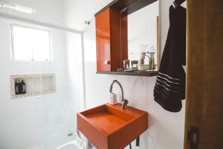 Casa à venda com 800m², 6 quartos e 2 vagasBanheiro 1